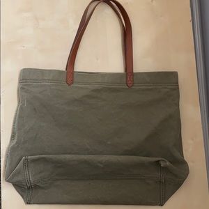 Madewell Transport Tote in Green canvas